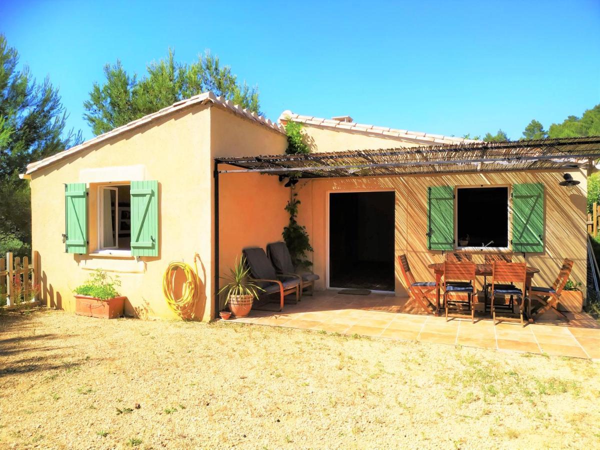L'Arbre A Soleil Villa Aigues-Vives  Exterior photo